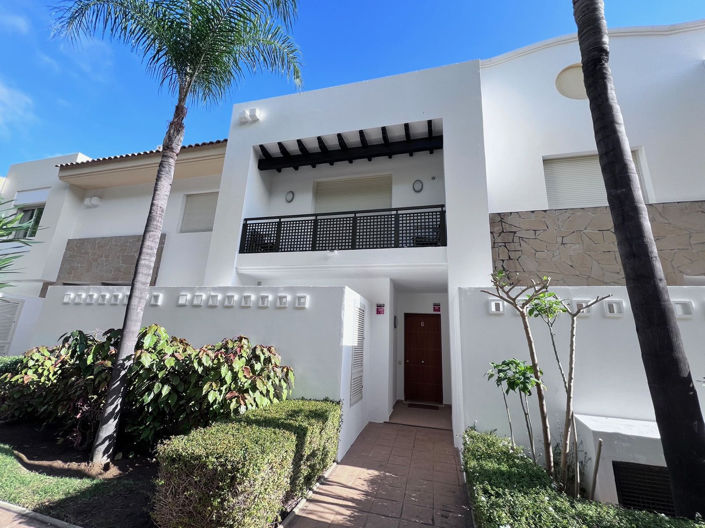 Image No.4-2 Bed Townhouse for sale