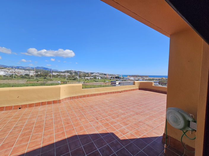 Image No.20-2 Bed Apartment for sale