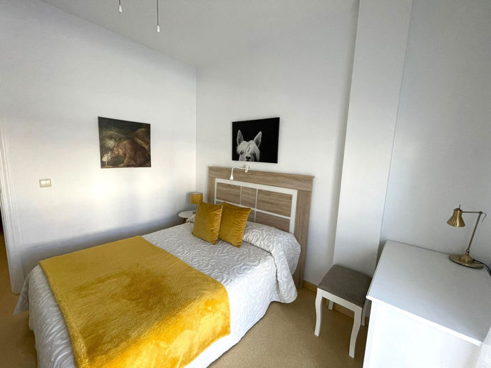 Image No.25-3 Bed Apartment for sale