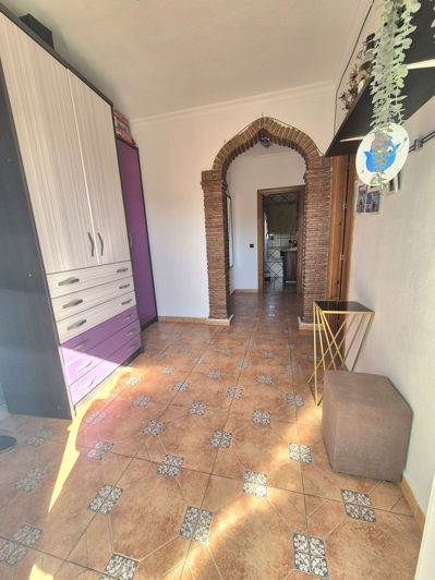 Image No.28-4 Bed Semi-Detached for sale