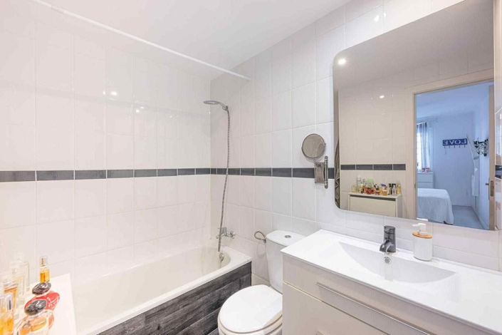 Image No.12-3 Bed Apartment for sale
