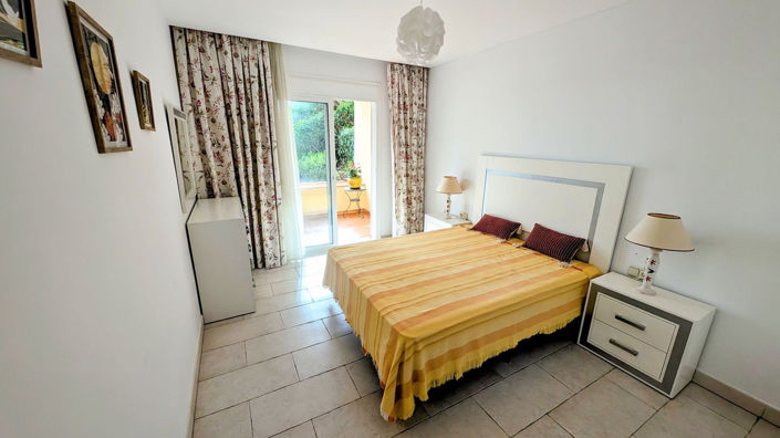 Image No.19-2 Bed Apartment for sale