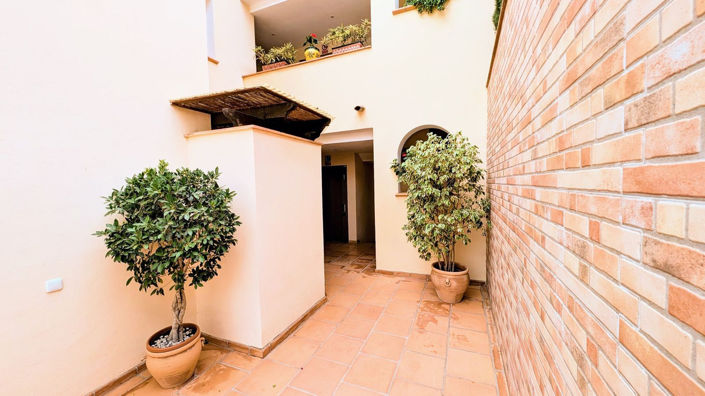 Image No.23-2 Bed Apartment for sale
