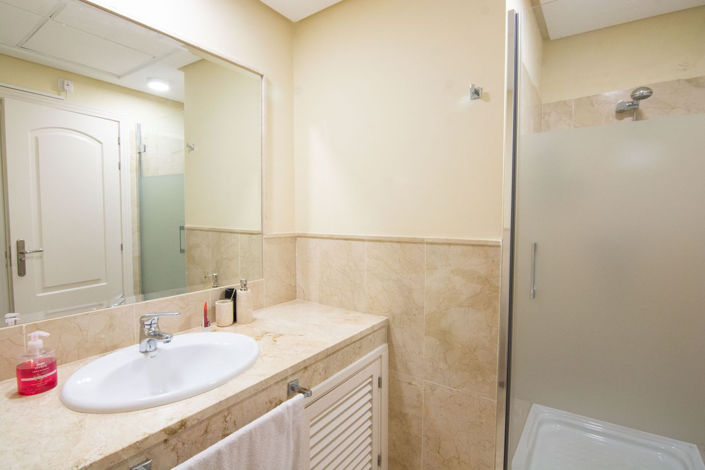 Image No.12-2 Bed Apartment for sale