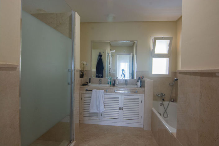 Image No.19-2 Bed Apartment for sale