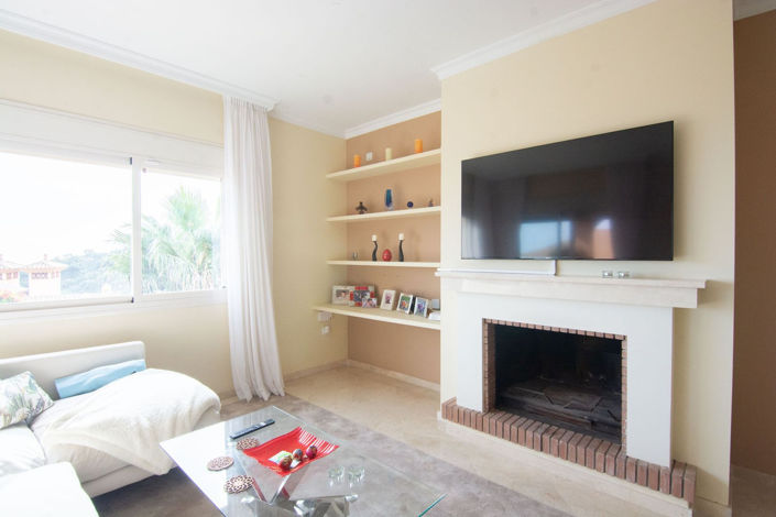 Image No.24-2 Bed Apartment for sale
