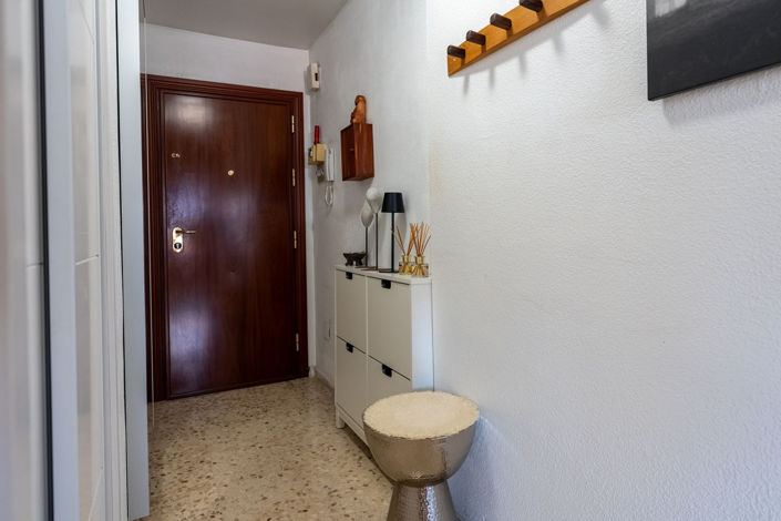 Image No.17-2 Bed Apartment for sale