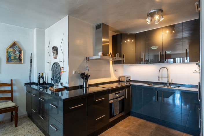 Image No.35-2 Bed Apartment for sale