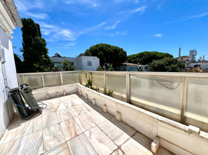 Image No.2-Appartement de 3 chambres à vendre à Elviria