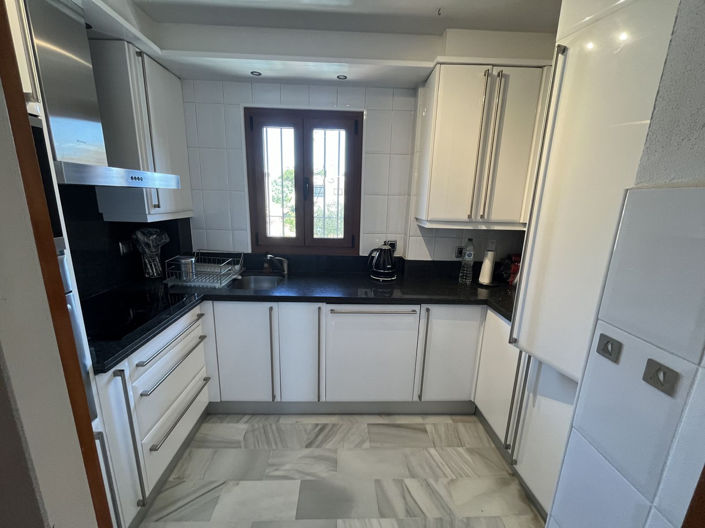 Image No.3-5 Bed Apartment for sale