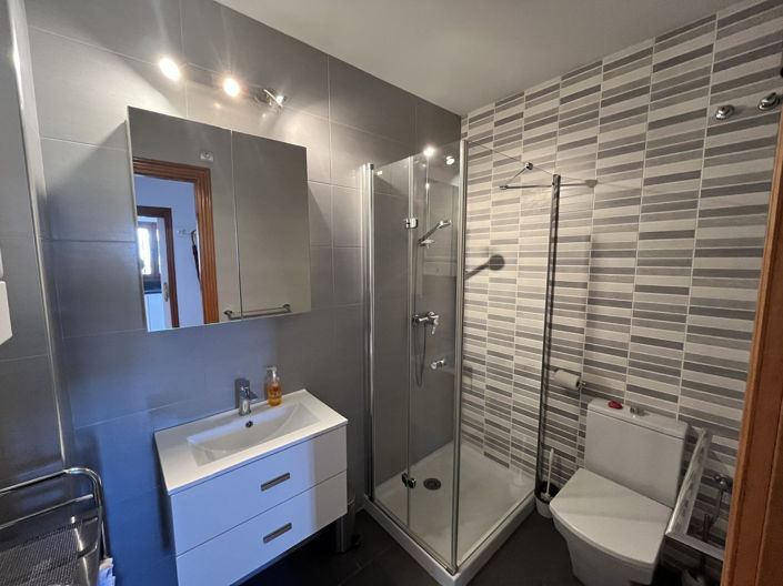 Image No.5-5 Bed Apartment for sale