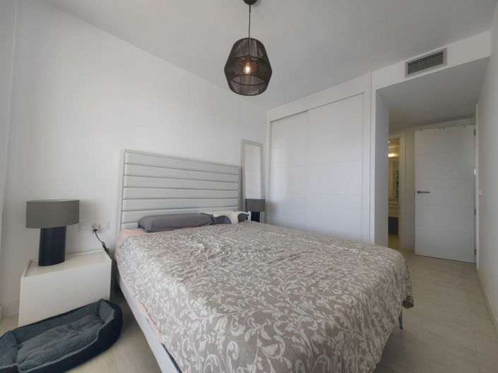 Image No.19-3 Bed Apartment for sale