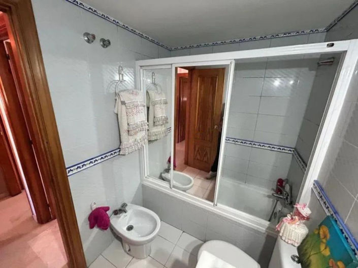 Image No.8-Appartement de 4 chambres à vendre à Estepona