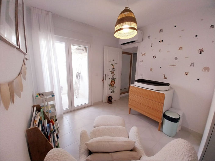Image No.11-3 Bed Apartment for sale