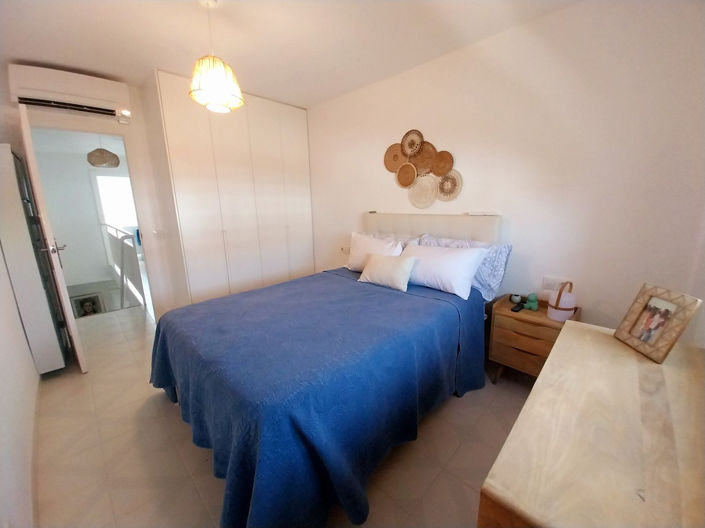 Image No.18-3 Bed Apartment for sale