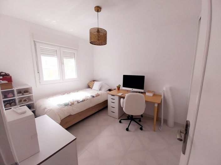 Image No.22-3 Bed Apartment for sale