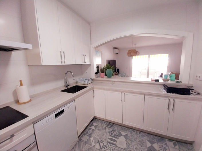 Image No.30-3 Bed Apartment for sale