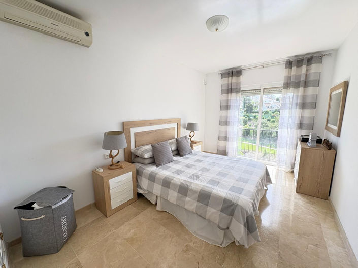 Image No.30-3 Bed Semi-Detached for sale
