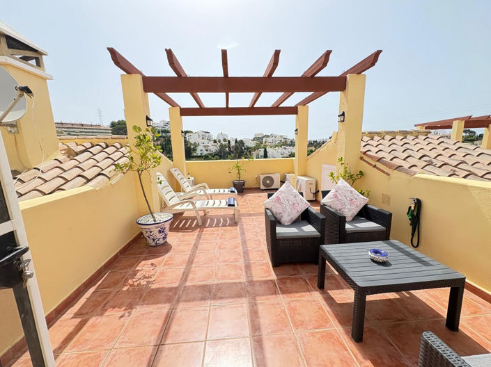 Image No.39-3 Bed Semi-Detached for sale
