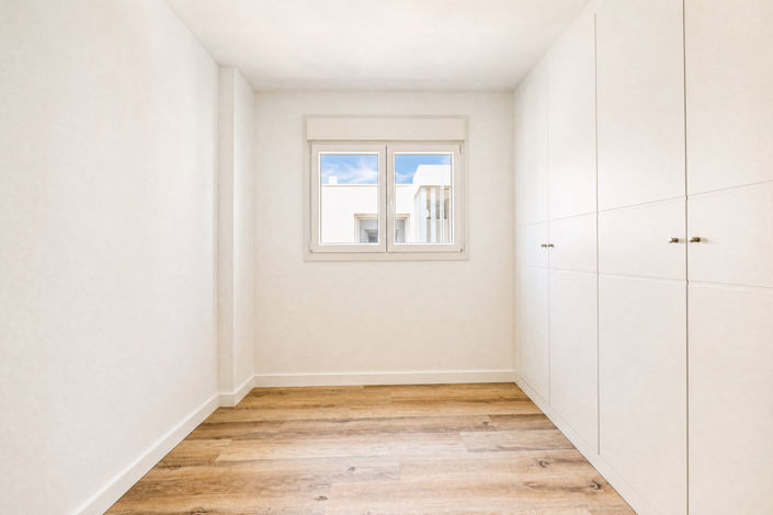 Image No.16-3 Bed Apartment for sale