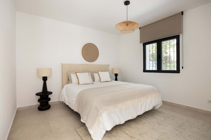 Image No.15-4 Bed Villa for sale