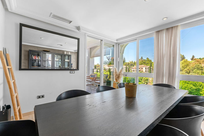 Image No.10-3 Bed Apartment for sale