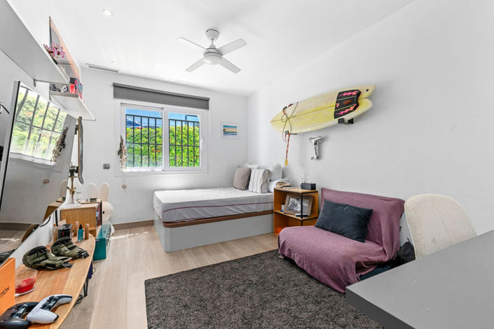 Image No.18-3 Bed Apartment for sale