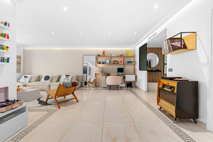 Image No.3-3 Bed Apartment for sale