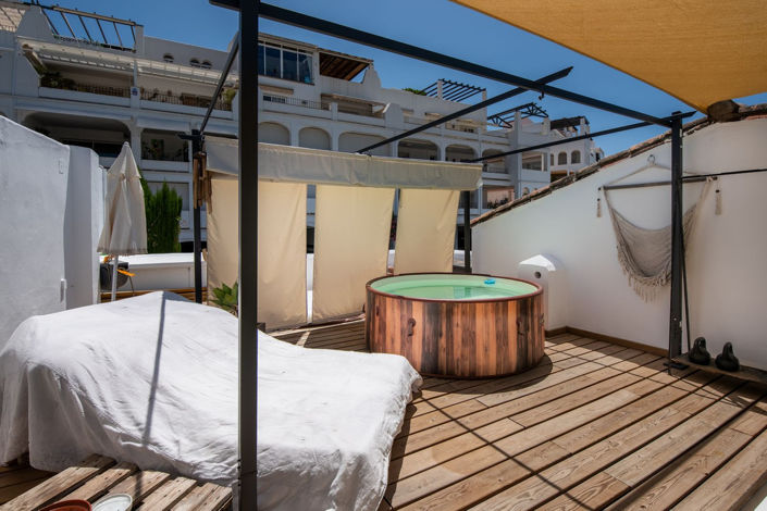 Image No.37-3 Bed Apartment for sale