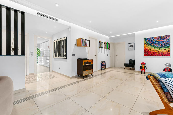 Image No.5-3 Bed Apartment for sale
