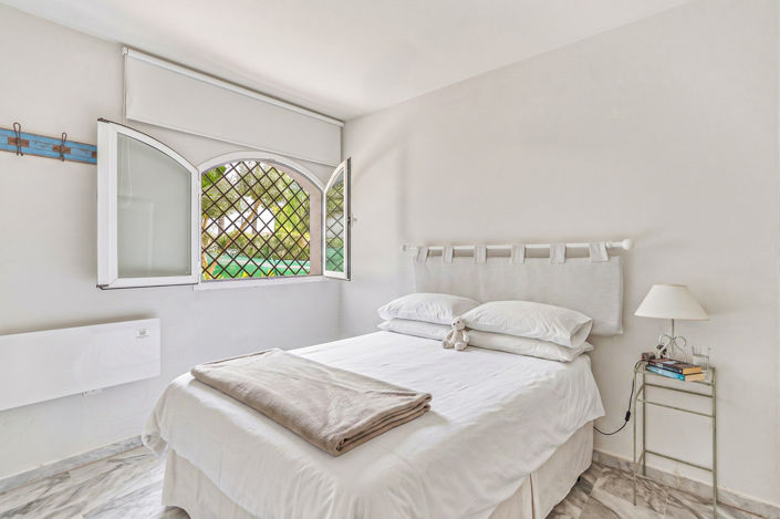 Image No.13-3 Bed Apartment for sale