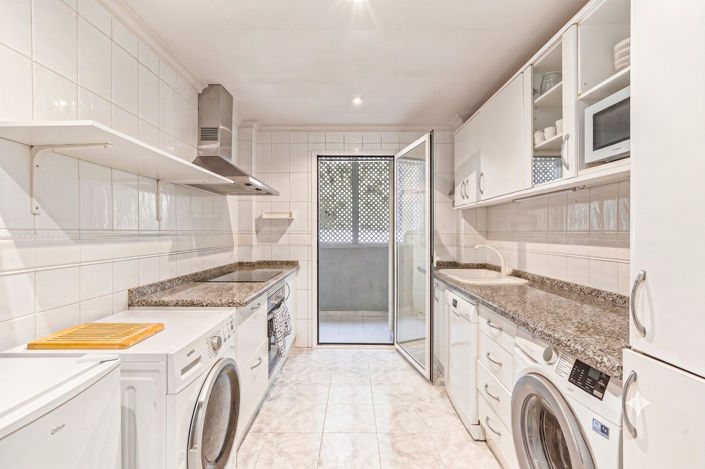 Image No.4-3 Bed Apartment for sale