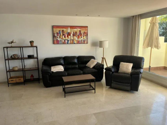 Image No.2-Appartement de 2 chambres à vendre à Benahavis