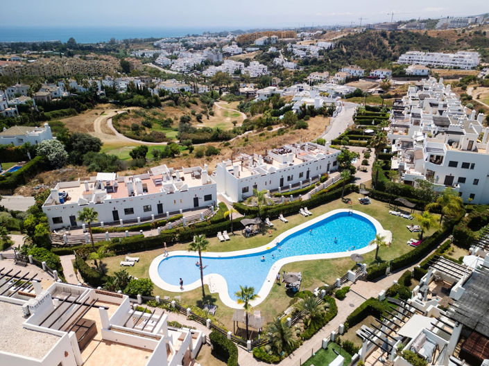 Image No.24-2 Bed Apartment for sale