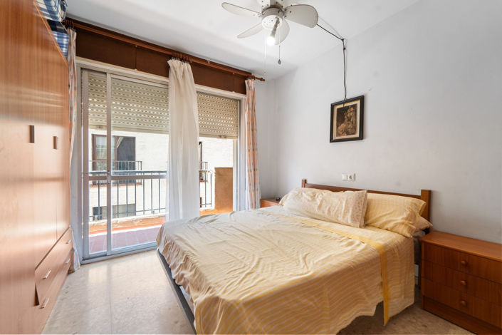 Image No.10-2 Bed Apartment for sale