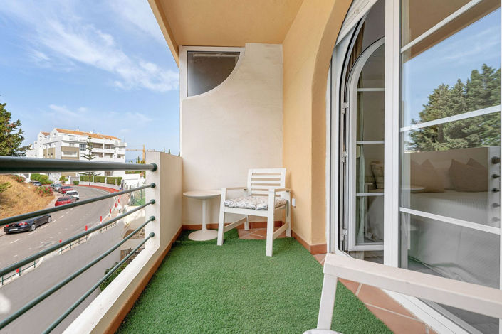 Image No.22-2 Bed Apartment for sale