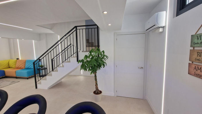 Image No.23-3 Bed Townhouse for sale