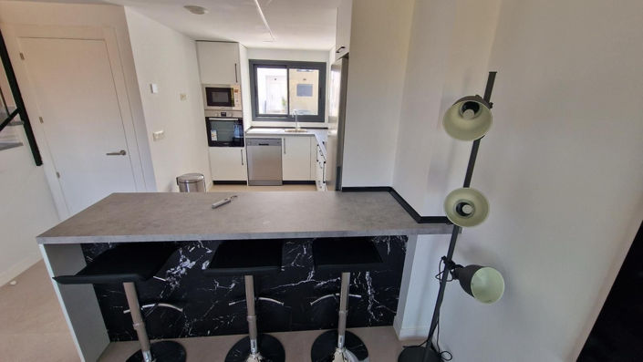 Image No.31-3 Bed Townhouse for sale
