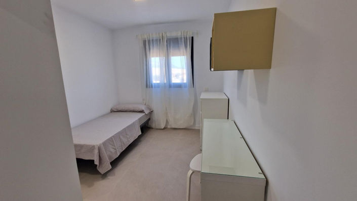 Image No.39-3 Bed Townhouse for sale
