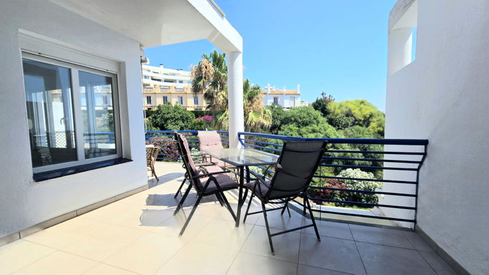 Image No.10-3 Bed Townhouse for sale