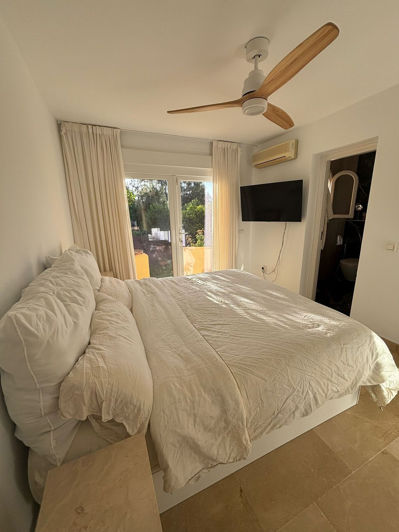 Image No.24-3 Bed Townhouse for sale