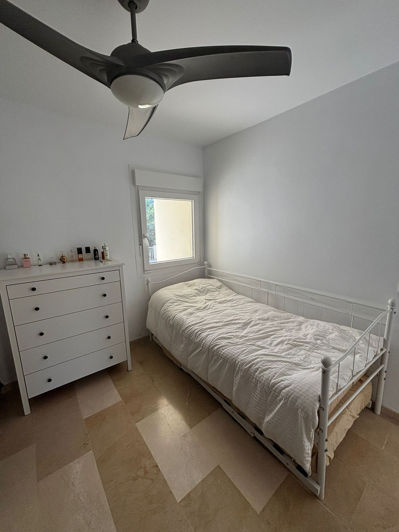 Image No.25-3 Bed Townhouse for sale