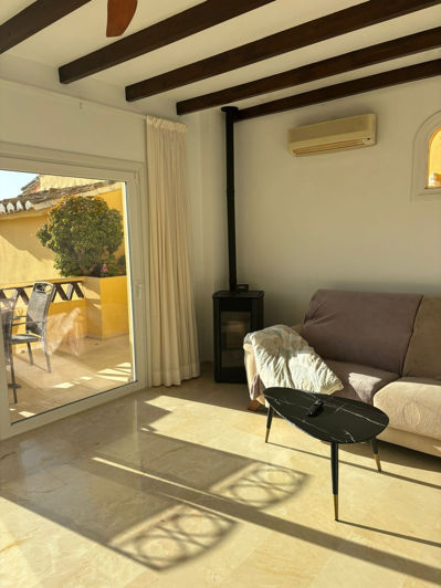 Image No.9-3 Bed Townhouse for sale