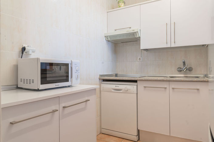 Image No.18-3 Bed Apartment for sale