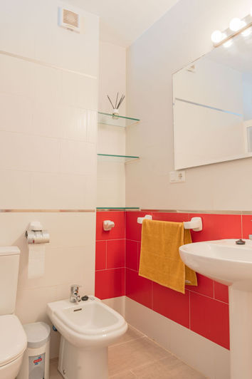 Image No.27-3 Bed Apartment for sale