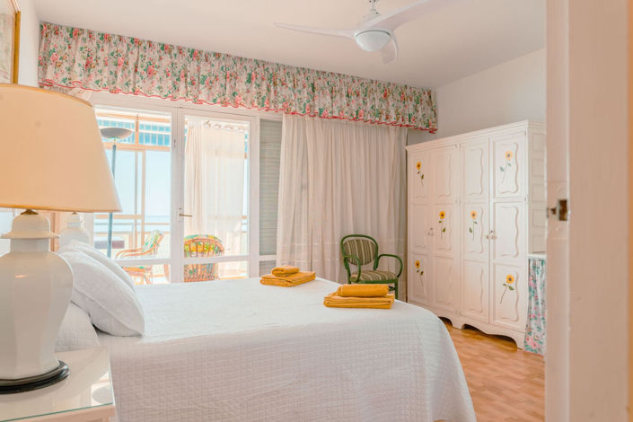 Image No.35-3 Bed Apartment for sale