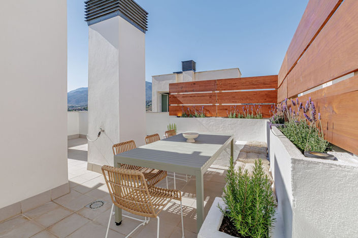 Image No.6-2 Bed Apartment for sale
