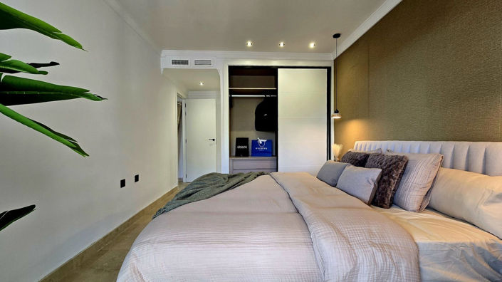 Image No.18-3 Bed Apartment for sale