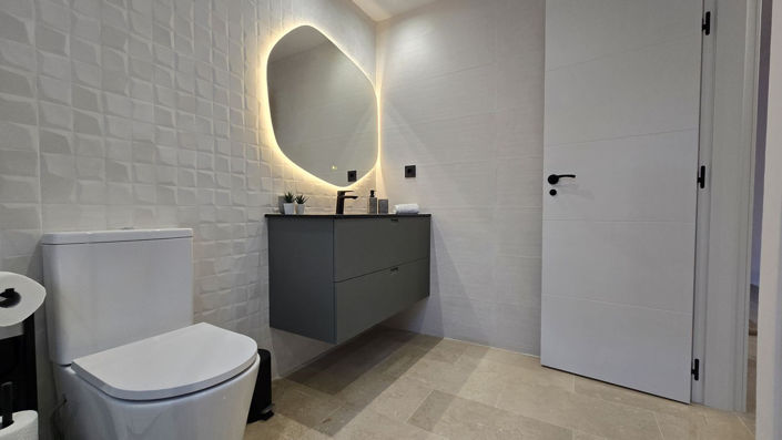 Image No.21-3 Bed Apartment for sale