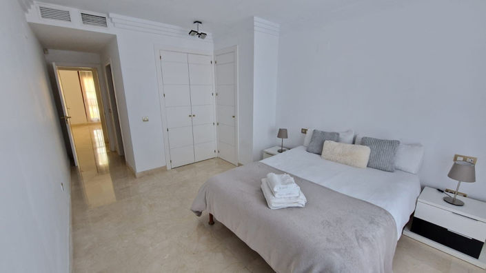Image No.17-2 Bed Apartment for sale